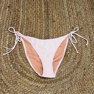 J crew bikini bottom Sz medium ribbed curve waist cheeky string bikini bottom